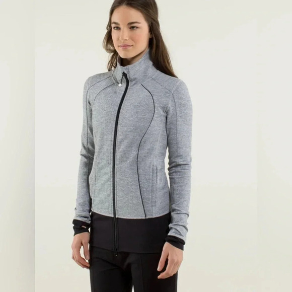 Lululemon Nice Asana Jacket Herringbone
Heathered Herringbone Black White Black - Picture 1 of 8